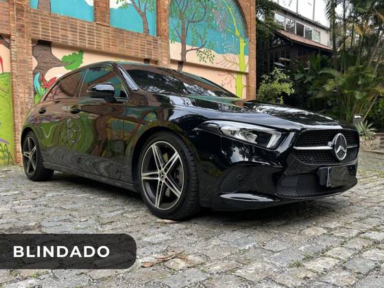 MERCEDES-BENZ A 250 2.0 CGI GASOLINA VISION 7G-DCT MERCEDES-BENZ A 250 2.0 CGI GASOLINA VISION 7G-DCT
